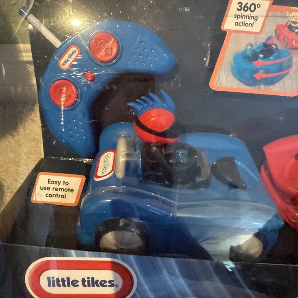 Little Tikes Radio Control Wheelz Bumper Cars 2 Player 3+ Action New in Box